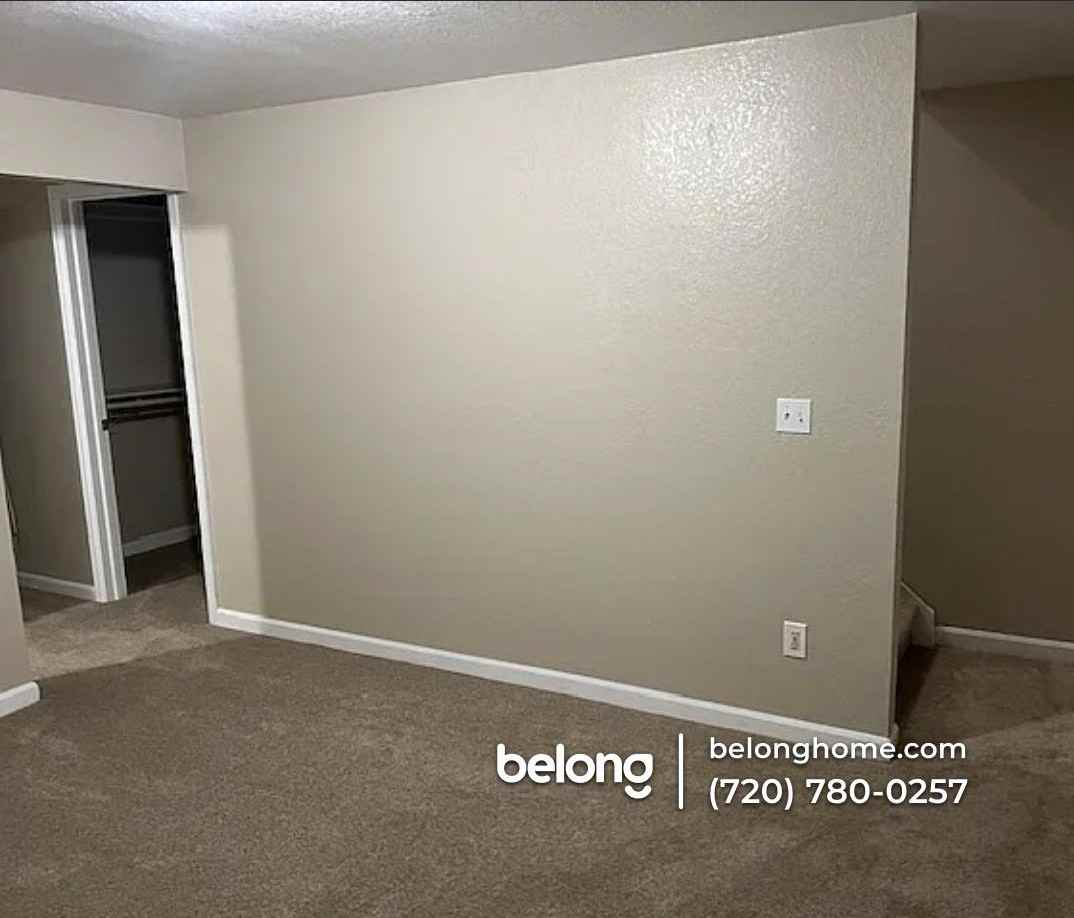 16373 E 17th Pl Unit A - Photo 3 of 8