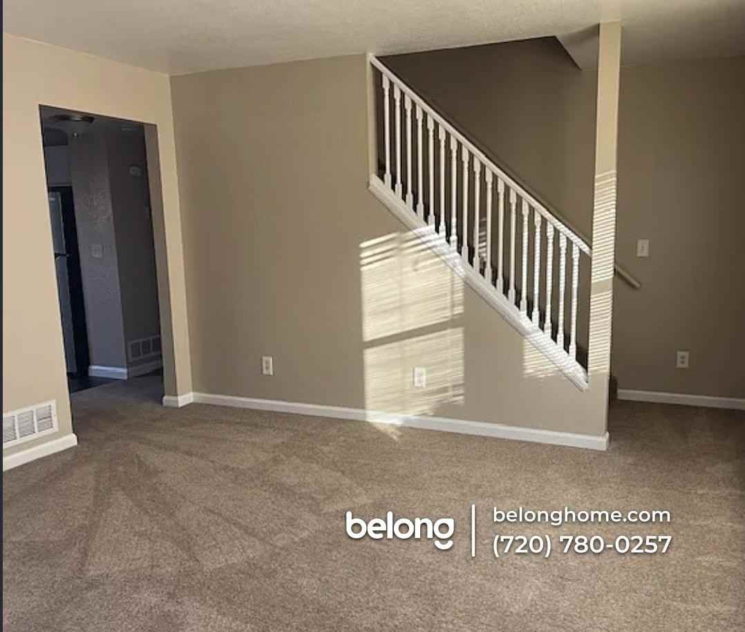 16373 E 17th Pl Unit A - Photo 5 of 8