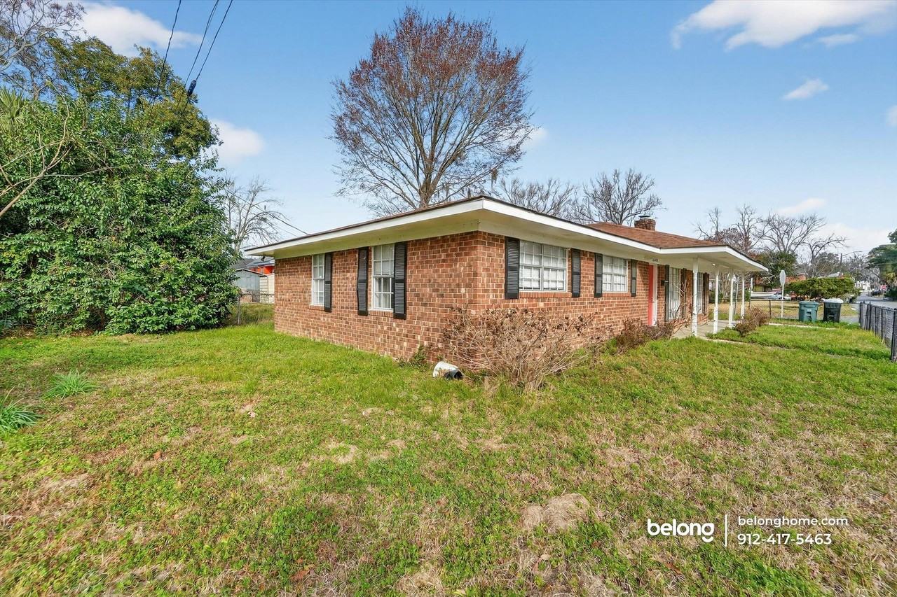 2505 Hopkins St - Photo 2 of 29