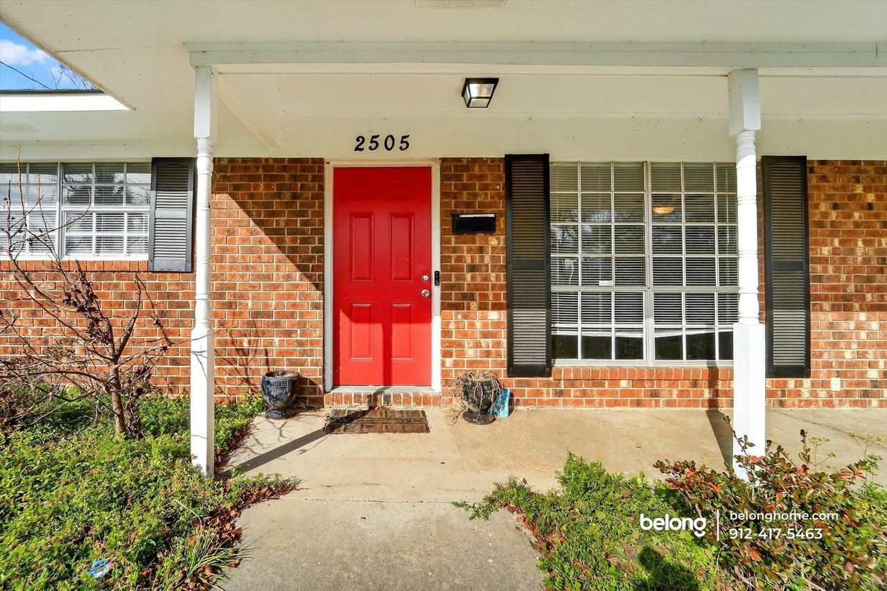 2505 Hopkins St - Photo 6 of 29