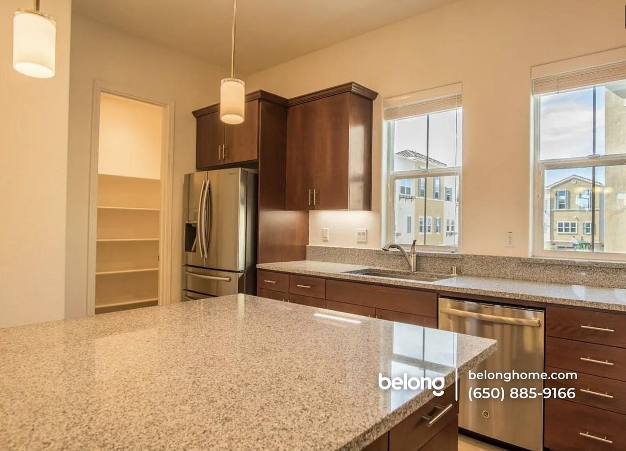 39872 Sawyer Ter - Photo 6 of 20