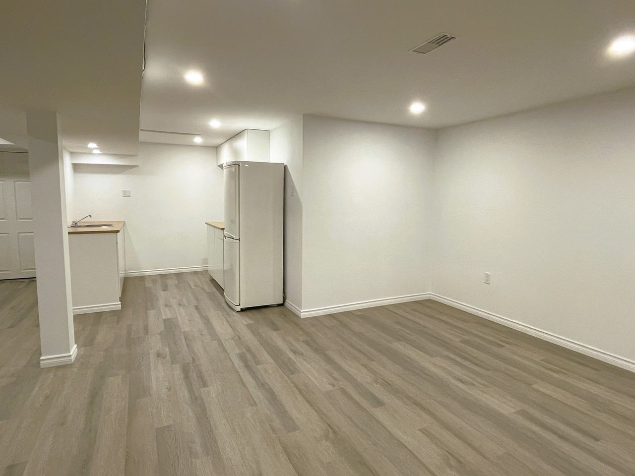 4 Thorpe Road - Photo 6 of 15