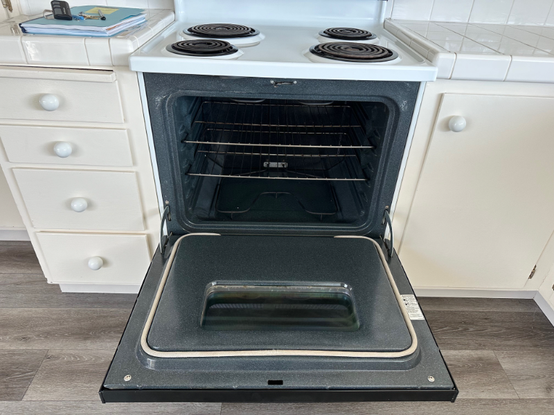 4446 Moffitt Dr - Photo 5 of 20