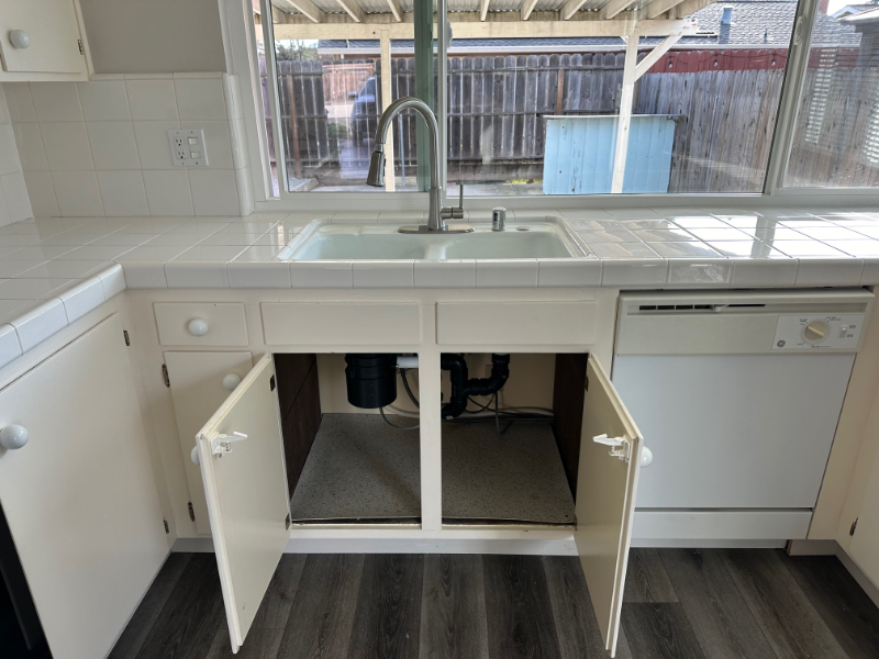 4446 Moffitt Dr - Photo 6 of 20