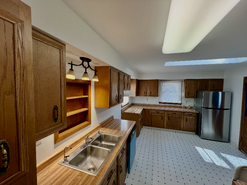 309 10th St Nw - Photo 2 of 8