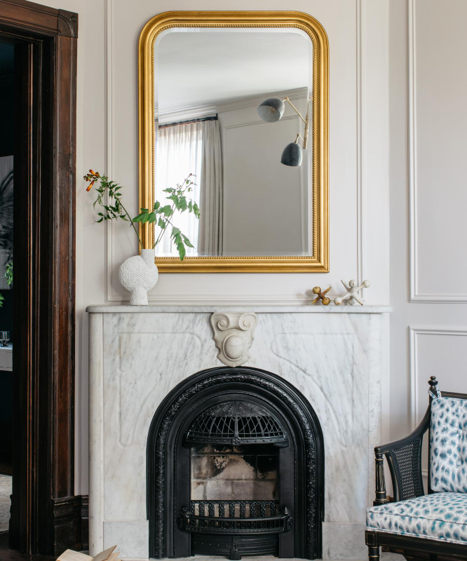 1040 W Roscoe St #2 - Photo 3 of 20