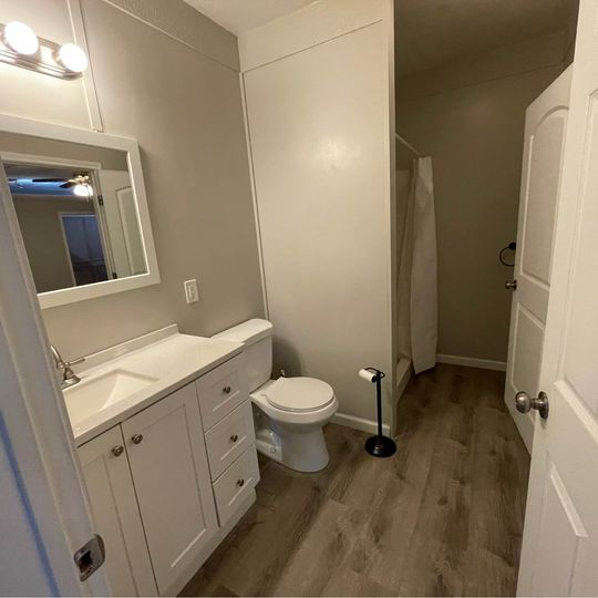 2124 Polly Ln #B - Photo 5 of 15