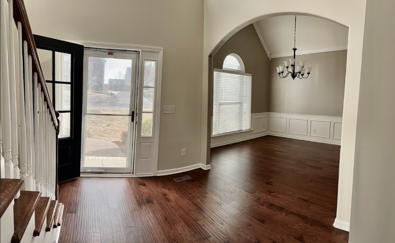 1006 Kyle Ln - Photo 6 of 20