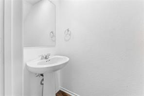 130 Soapstone Pass - Photo 4 of 16