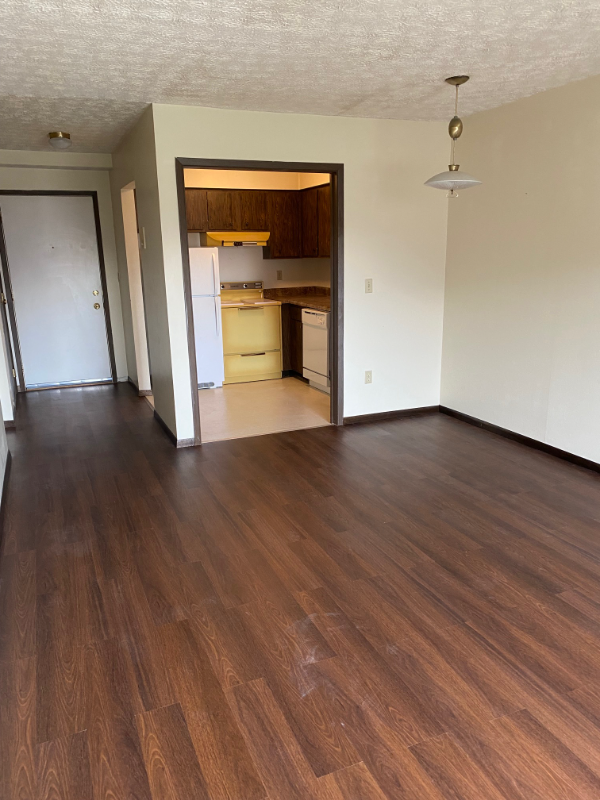 478 Arch St #213 - Photo 2 of 7