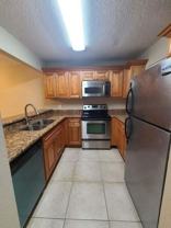 1517 Lake Crystal Dr ##E - Photo 1 of 1