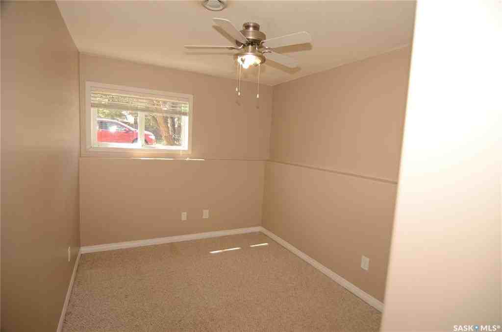 | 1 Bedroom | 1 Bathroom | Historic City Park Charm - Photo 3 of 7