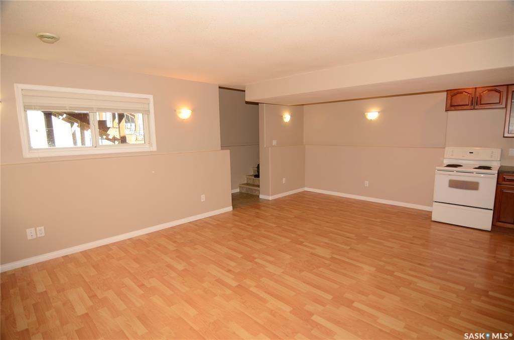 | 1 Bedroom | 1 Bathroom | Historic City Park Charm - Photo 7 of 7