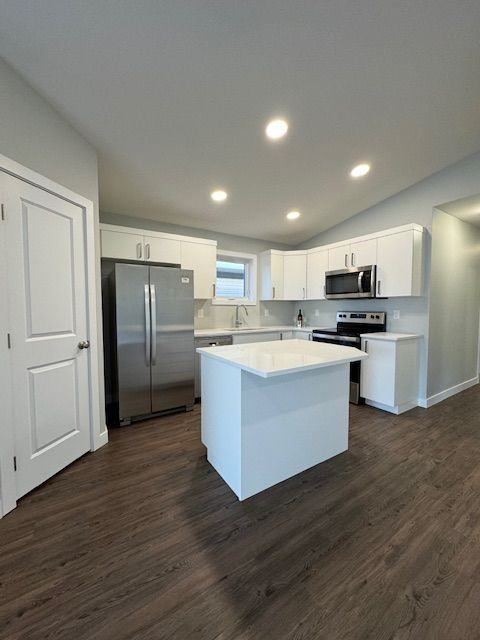 Evergreen - Photo 7 of 20