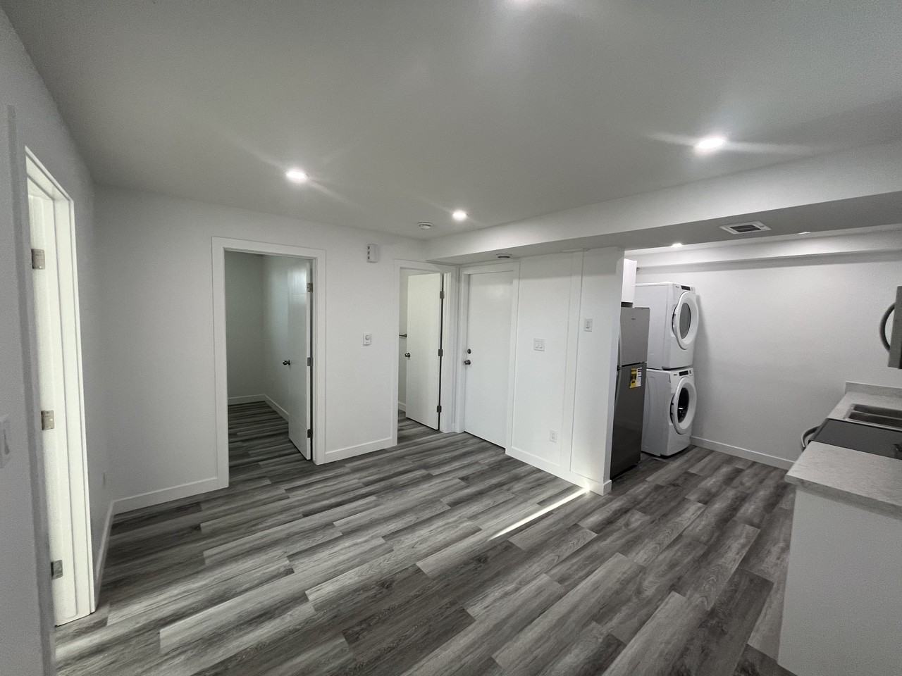 Kensington - Photo 7 of 10