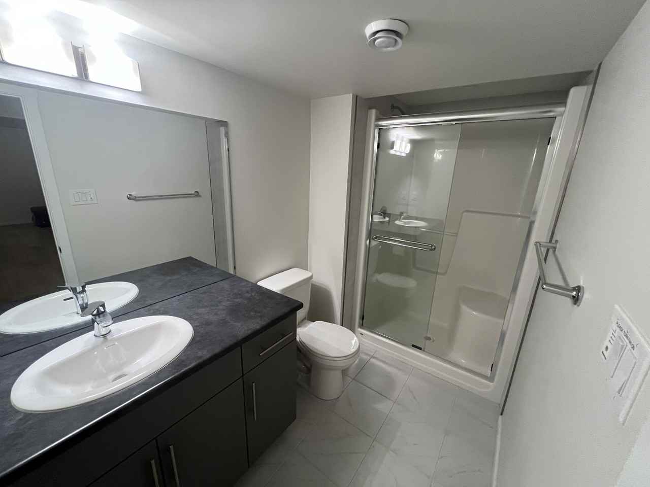 Kensington - Photo 5 of 11