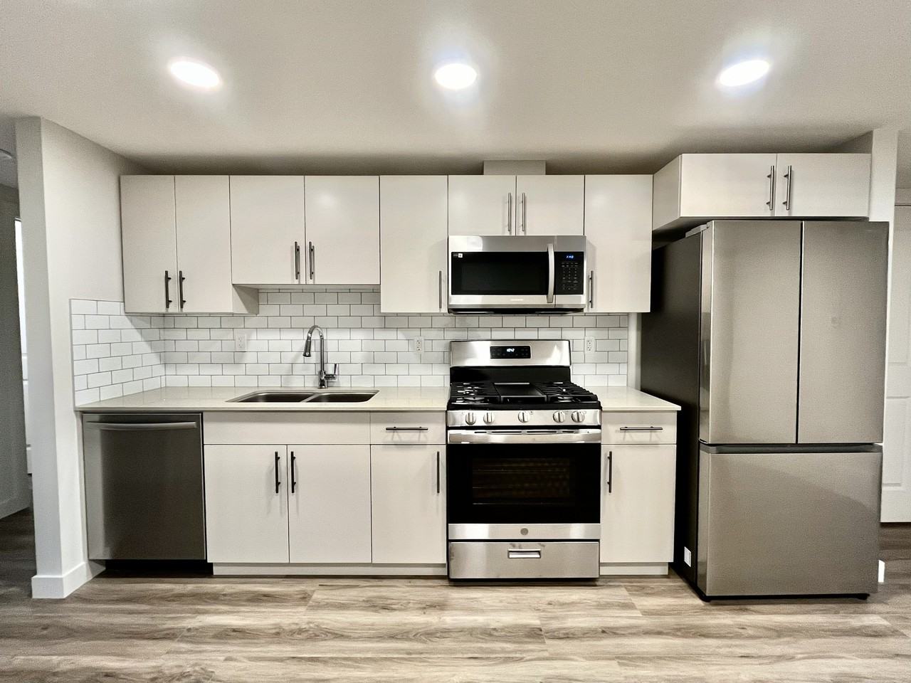 4681 177 Avenue NW Lower - Photo 3 of 6