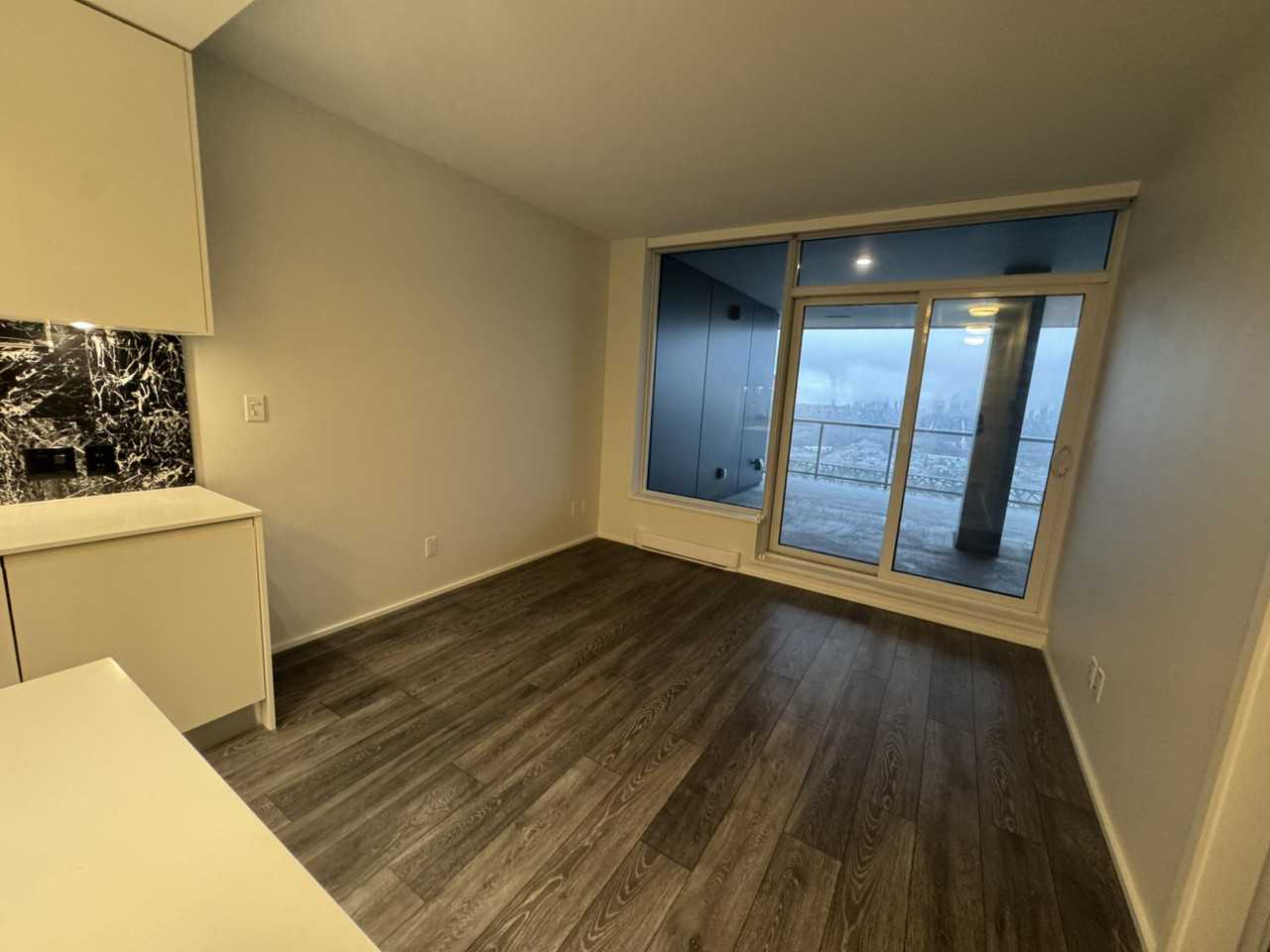 4510 Halifax Way - Photo 5 of 17