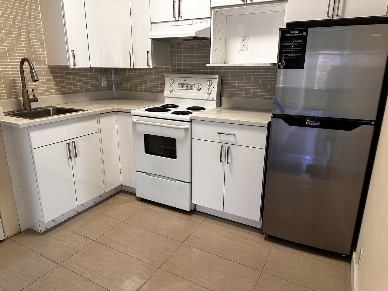 Glen Dr & E Broadway - Photo 4 of 6