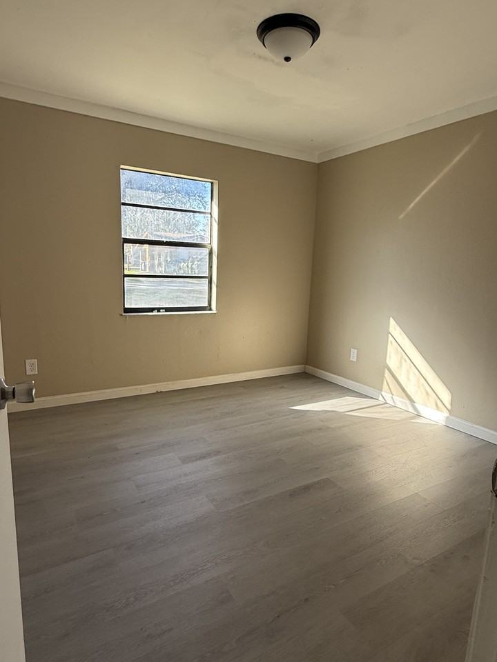 40211 Proud Mockingbird Rd #NA - Photo 7 of 7