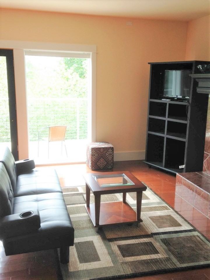 6854 Ne State Highway 104 #B3 - Photo 4 of 7