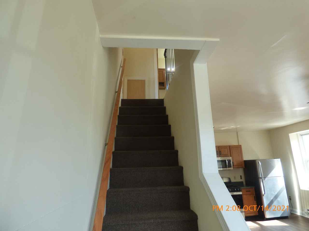 126 S 46th St #1-2R - Photo 5 of 8