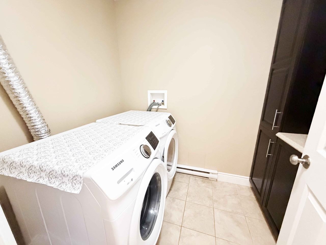 3 Nerissa Pl #1 - Photo 4 of 10