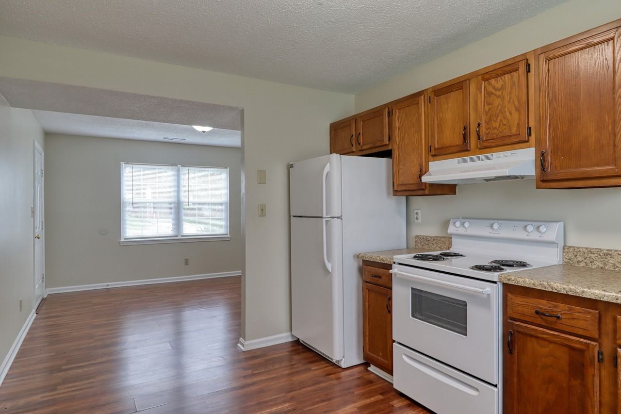 2318 Indian Dr #B5 - Photo 7 of 19