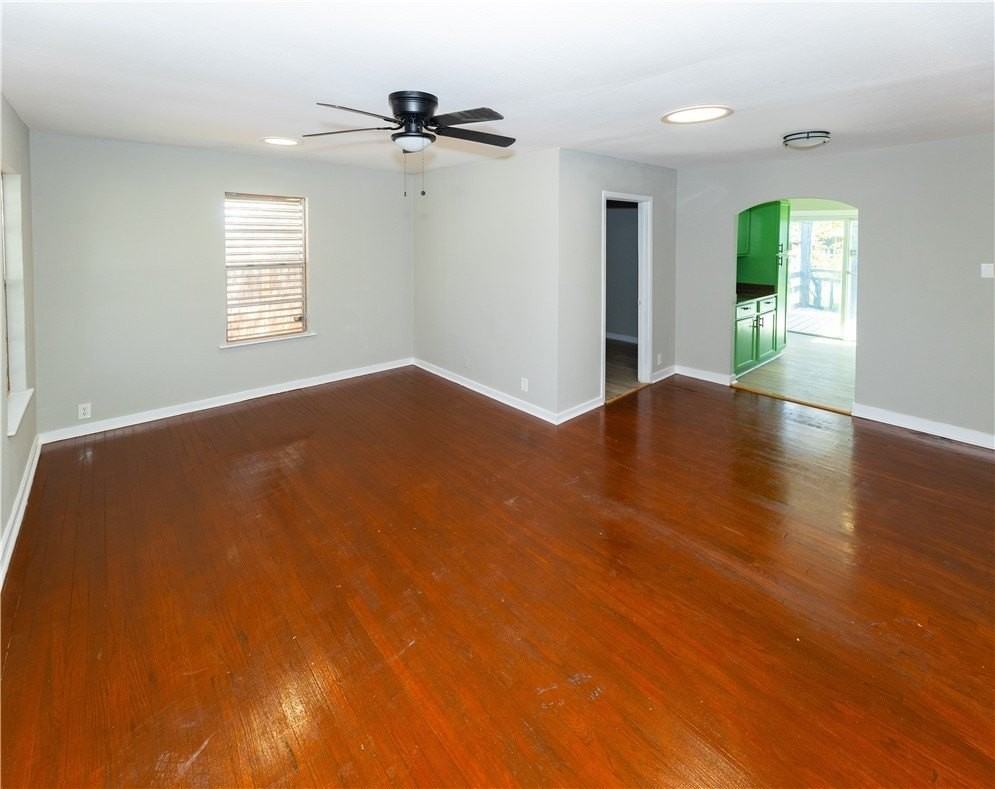 405 Beverly Dr - Photo 6 of 15