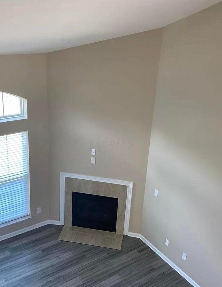 249 Lake Cove Dr - Photo 4 of 9