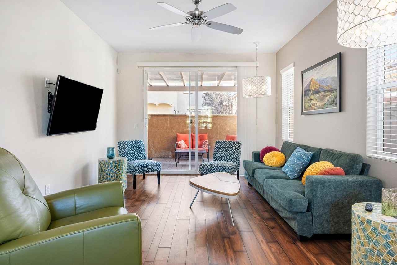 520 Calle Vibrante - Photo 2 of 40