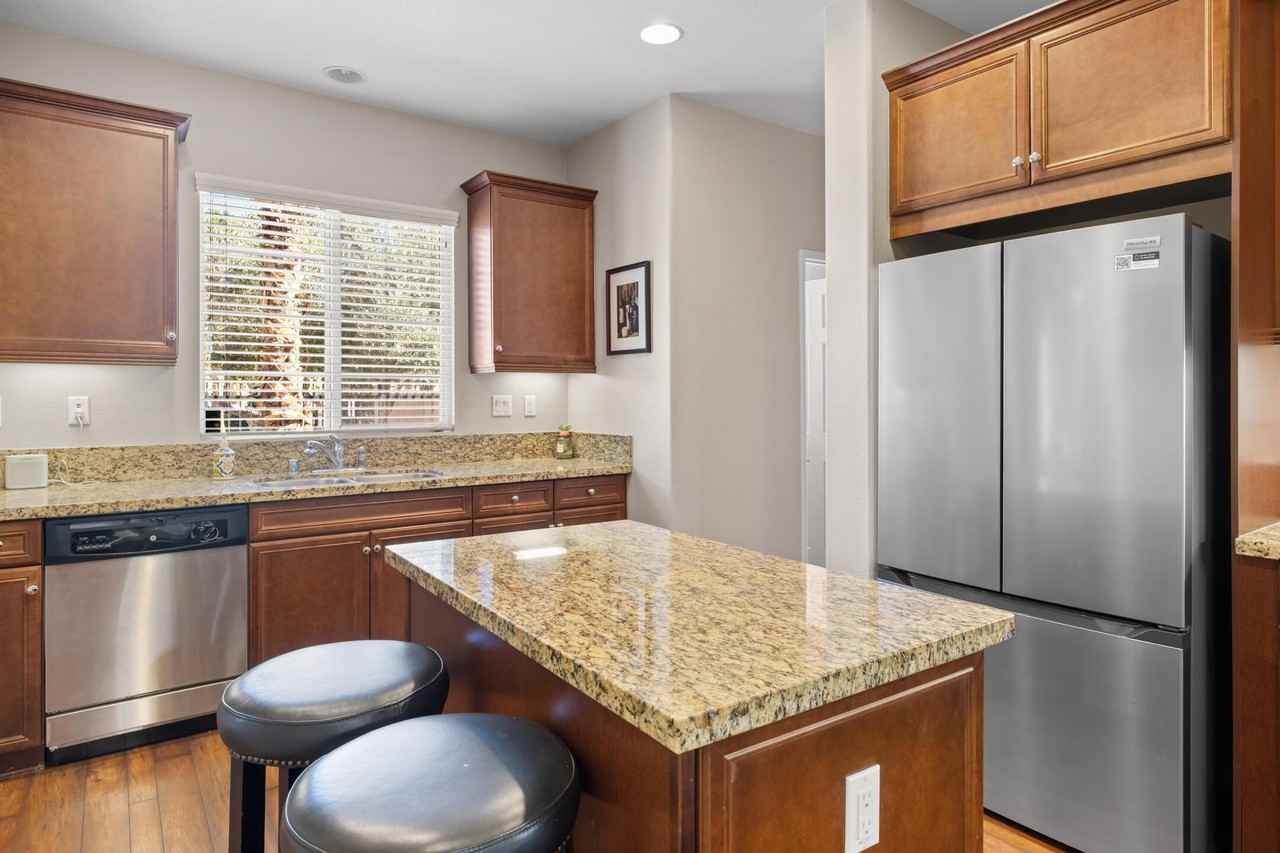 520 Calle Vibrante - Photo 5 of 40