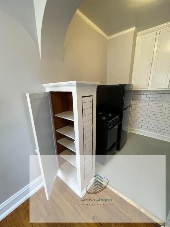 4588 N Elston Ave #107 - Photo 3 of 13