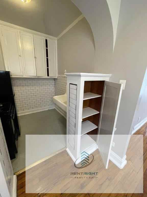 4588 N Elston Ave #107 - Photo 5 of 13