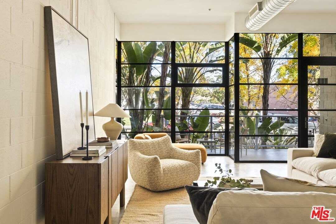 1534 17th St Unit 102 #102 - Photo 5 of 16