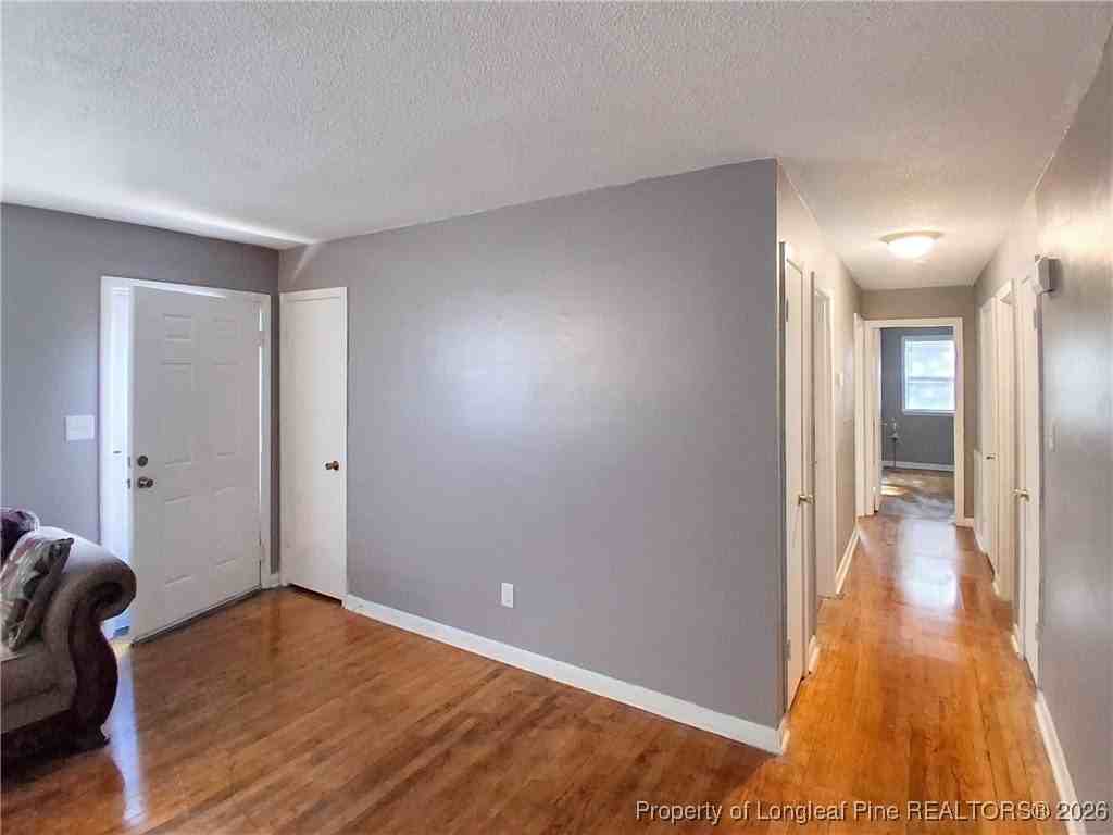 753 Goodyear Dr - Photo 5 of 23