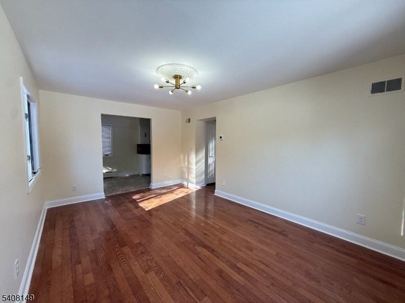 66 Liberty Pl - Photo 3 of 20