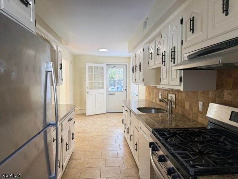 66 Liberty Pl - Photo 4 of 20