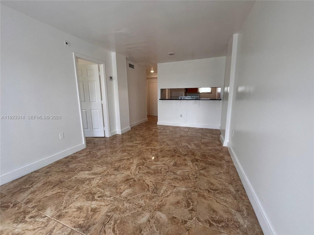 665 Ne 83rd Ter #510 - Photo 3 of 11