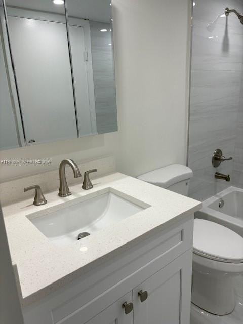 2154 W 60th St #12215 - Photo 3 of 15