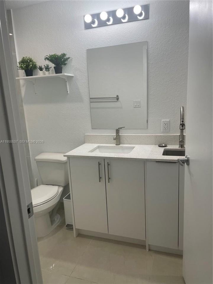 25854 Sw 144th Ct #0 - Photo 4 of 19