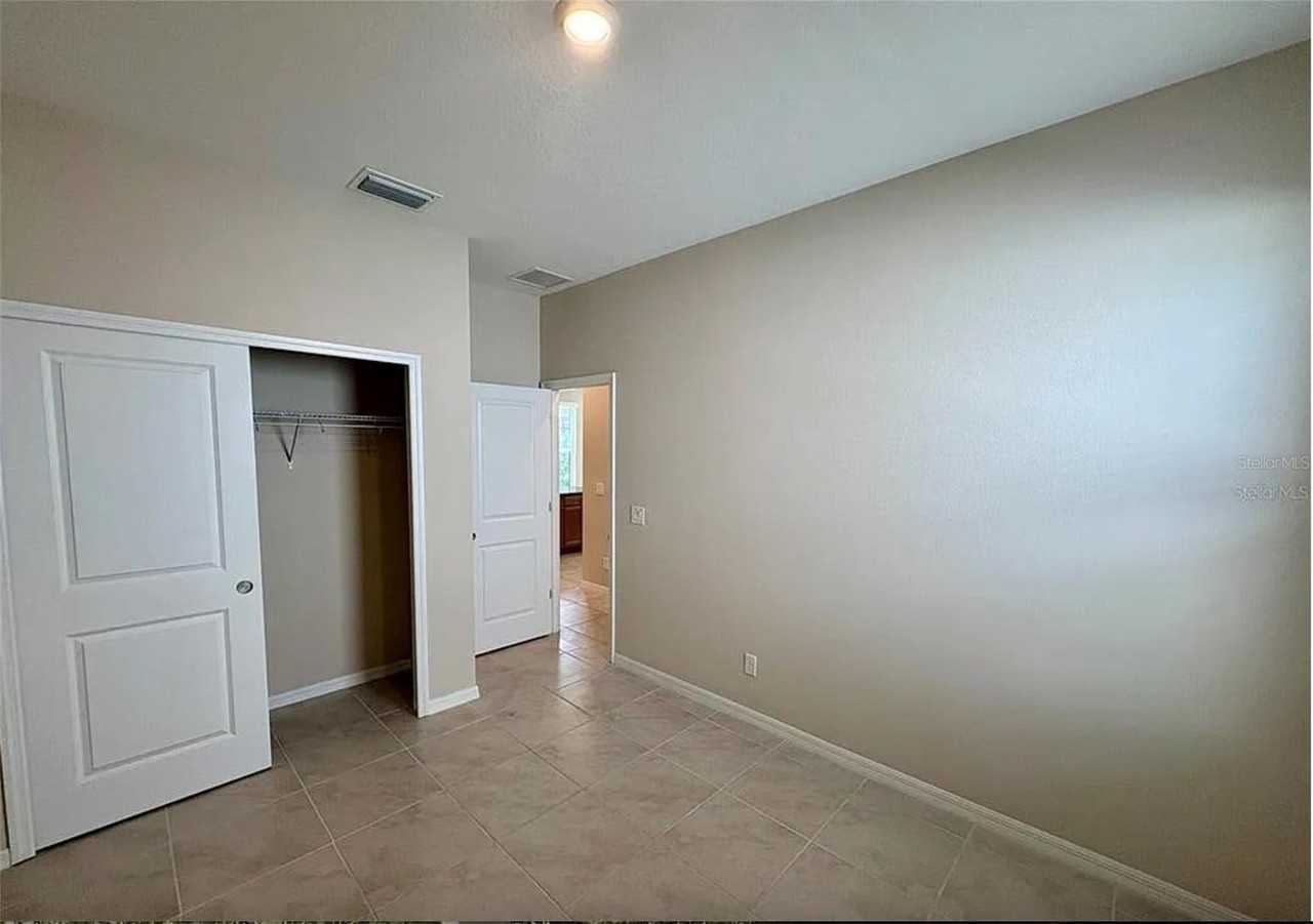 16439 Paynes Mill Dr - Photo 7 of 27