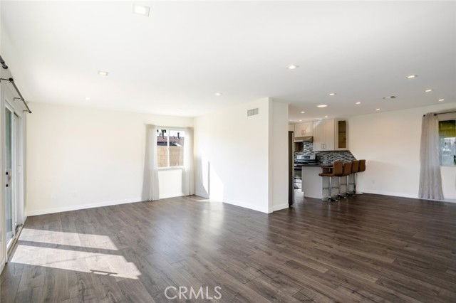 11872 Kathyann St - Photo 4 of 8