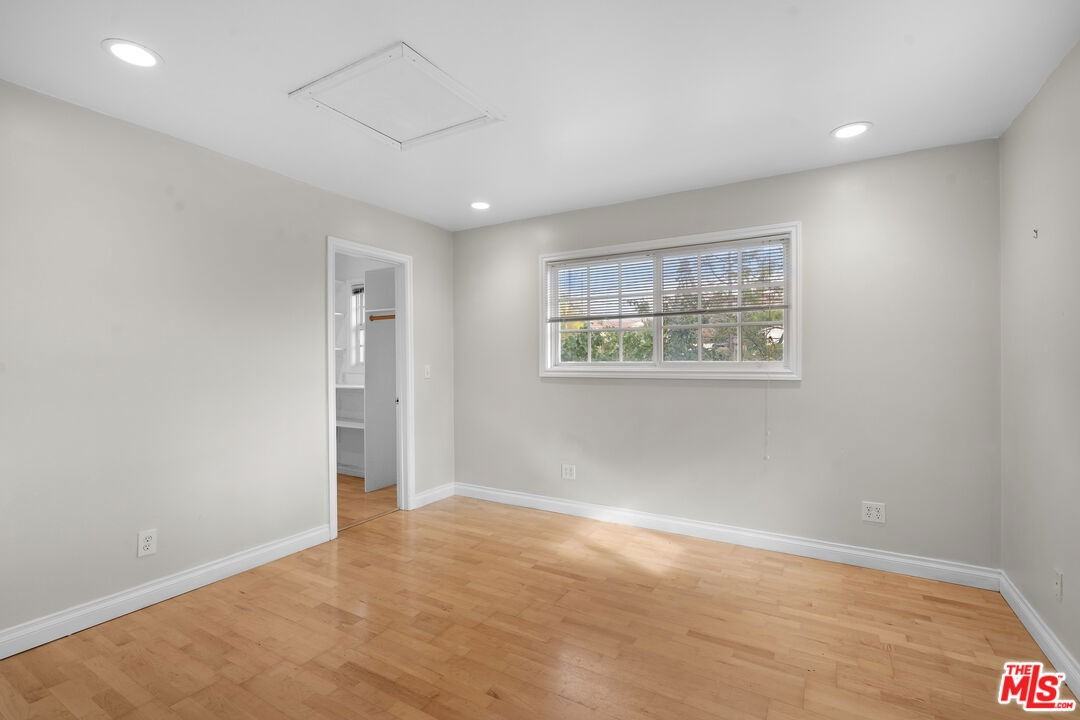 9631 Crystal View Dr - Photo 6 of 8