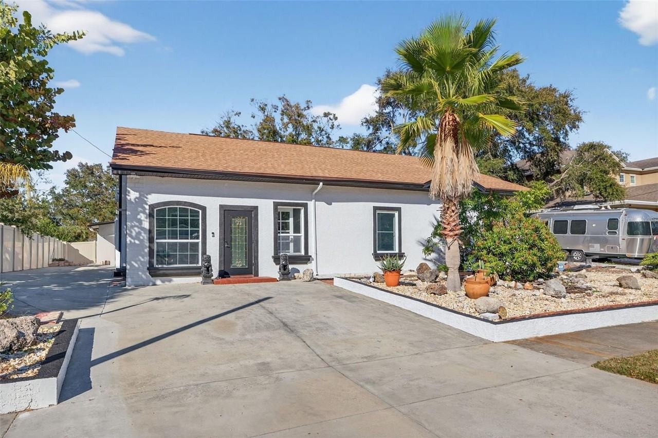 2835 W Shelton Ave - Photo 2 of 41