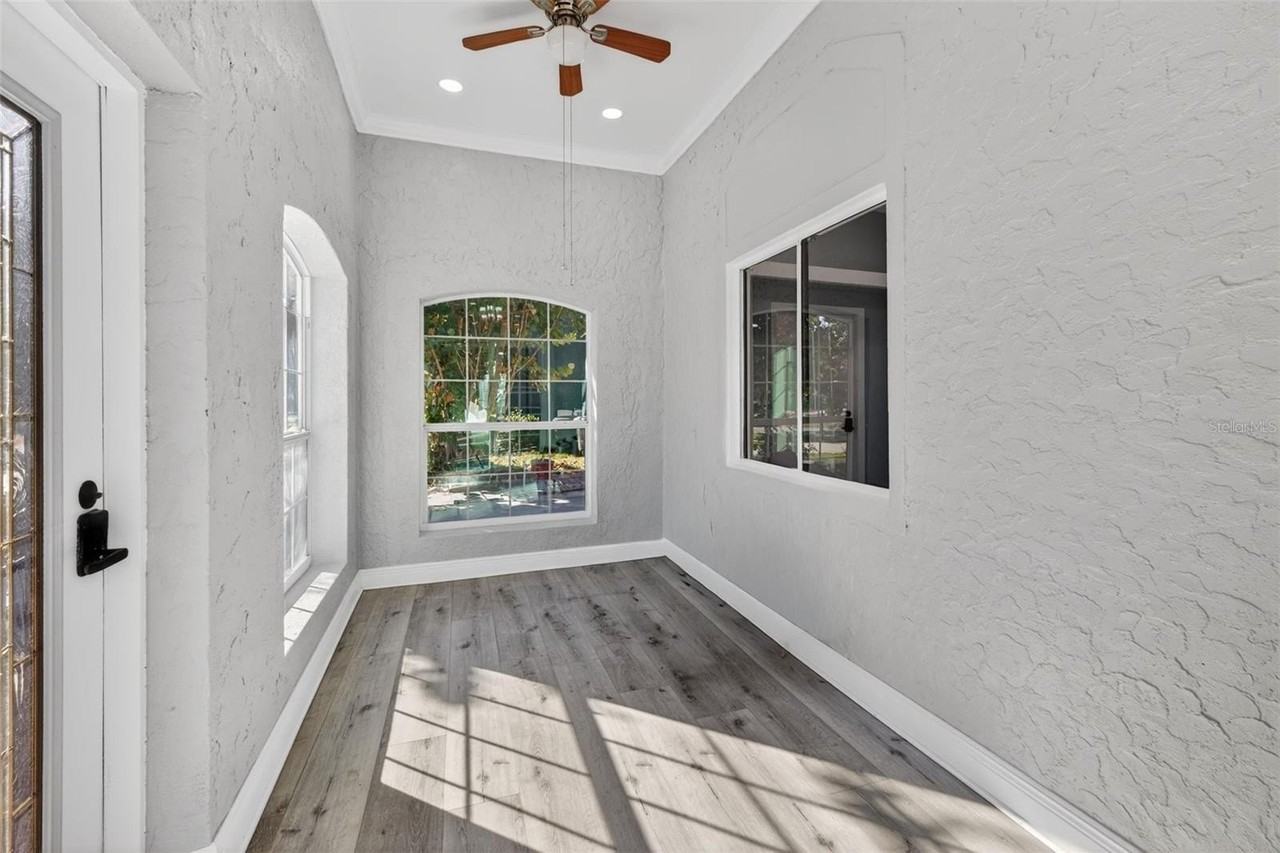 2835 W Shelton Ave - Photo 4 of 41