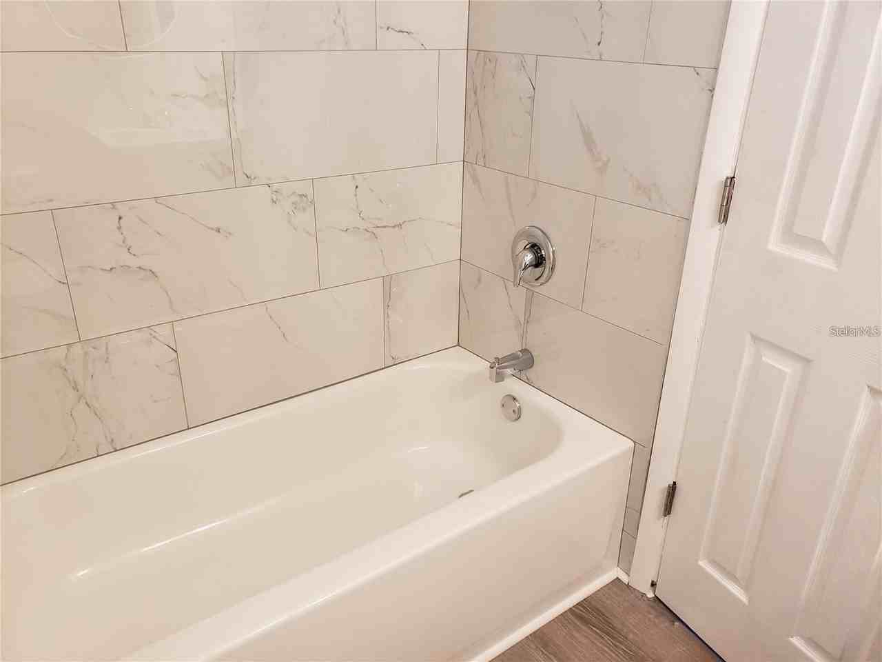 815 10th St Nw - Photo 7 of 15