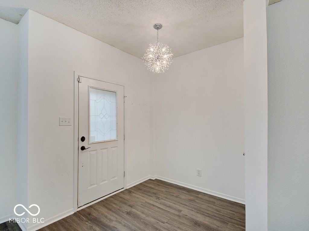 13315 Patriotic Way - Photo 4 of 44