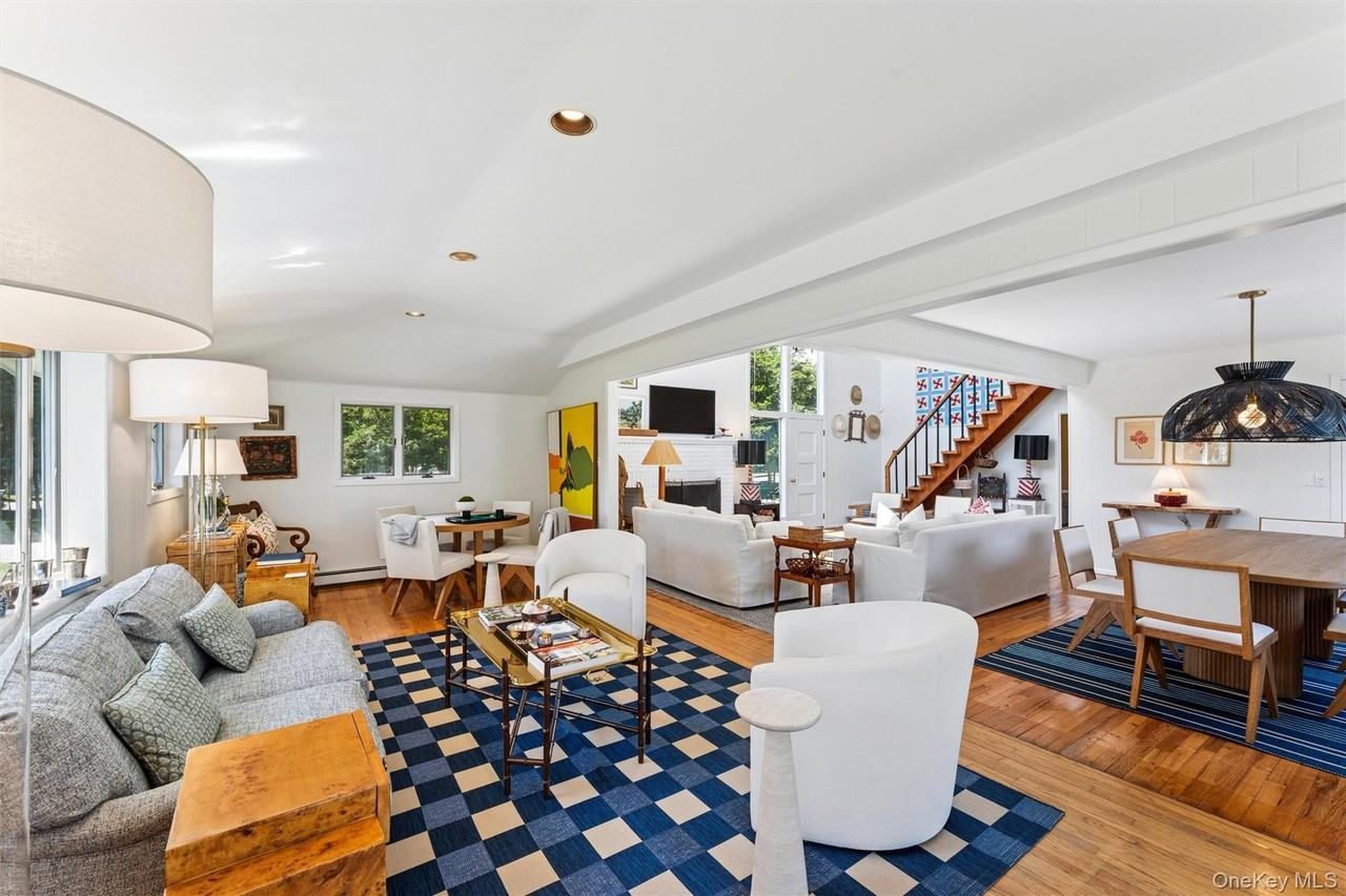 18 Quogo Neck Ln - Photo 5 of 21