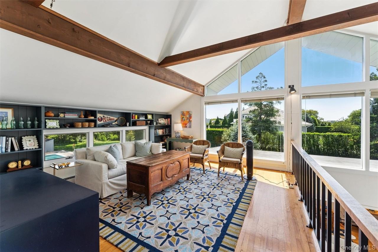 18 Quogo Neck Ln - Photo 7 of 21